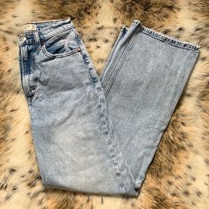 Abercrombie Light Wash Wide Leg Ultra High Rise Jeans